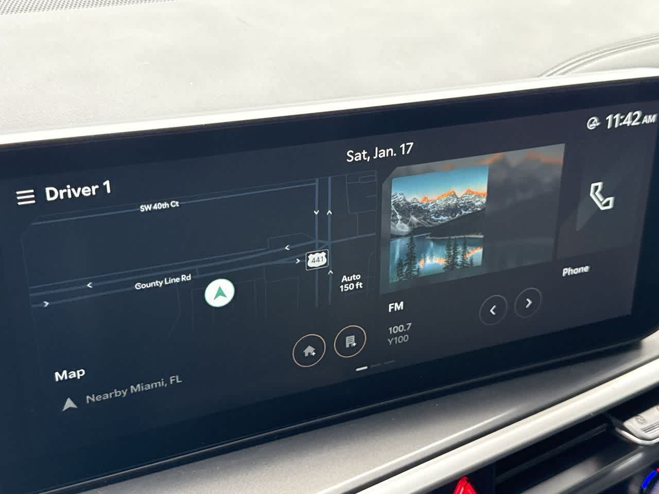 Thumbnail: 2025 Kia Sorento - 18