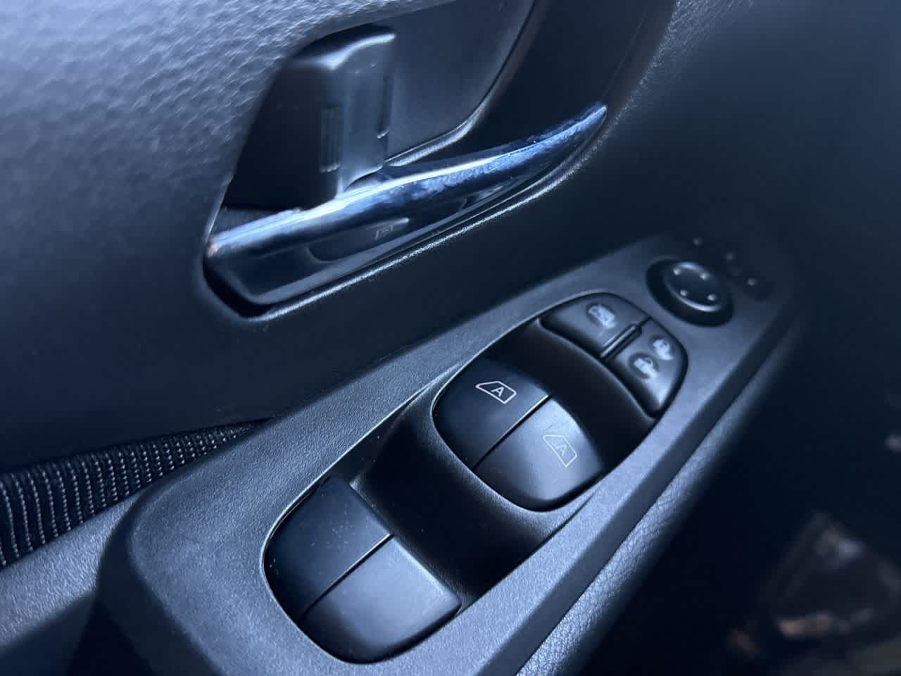 Thumbnail: 2024 Nissan Kicks - 17