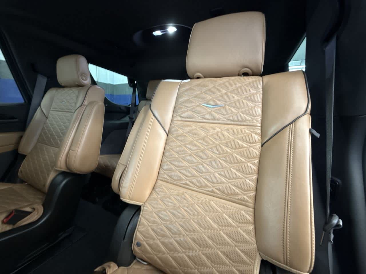 2021 Cadillac Escalade Sport 22