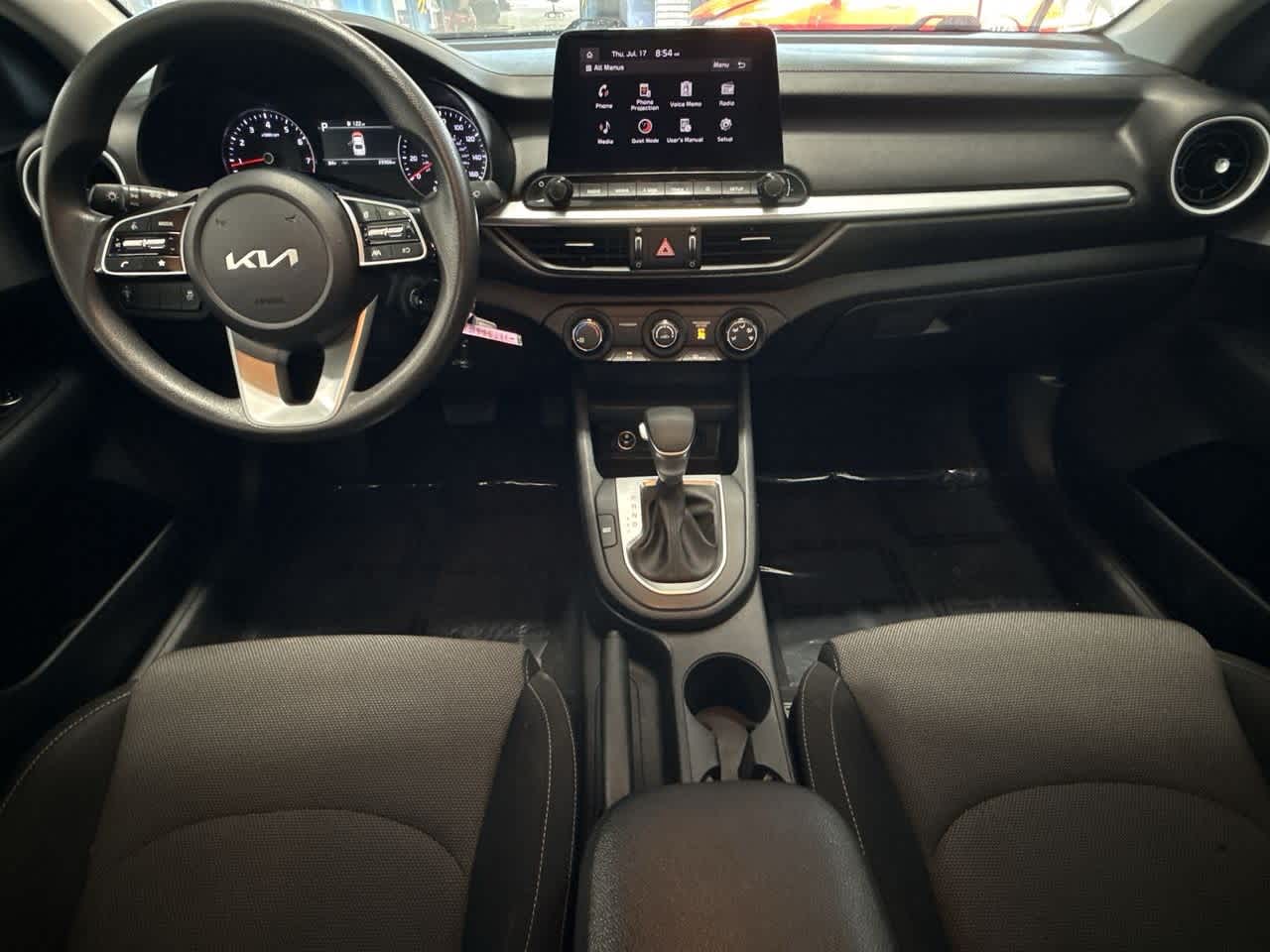 Thumbnail: 2024 Kia Forte - 24