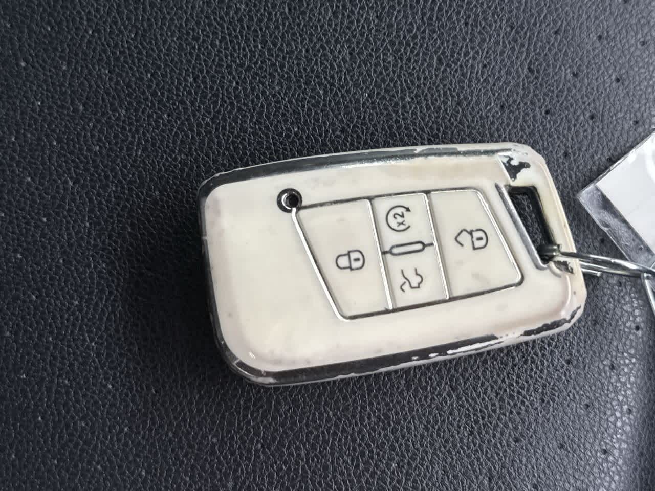 Thumbnail: 2023 Volkswagen Atlas - 28