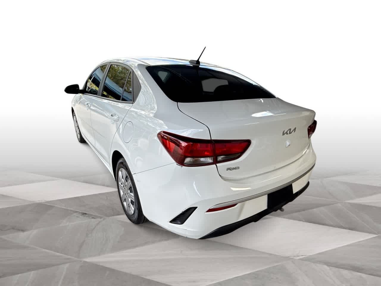 Thumbnail: 2023 Kia Rio - 6