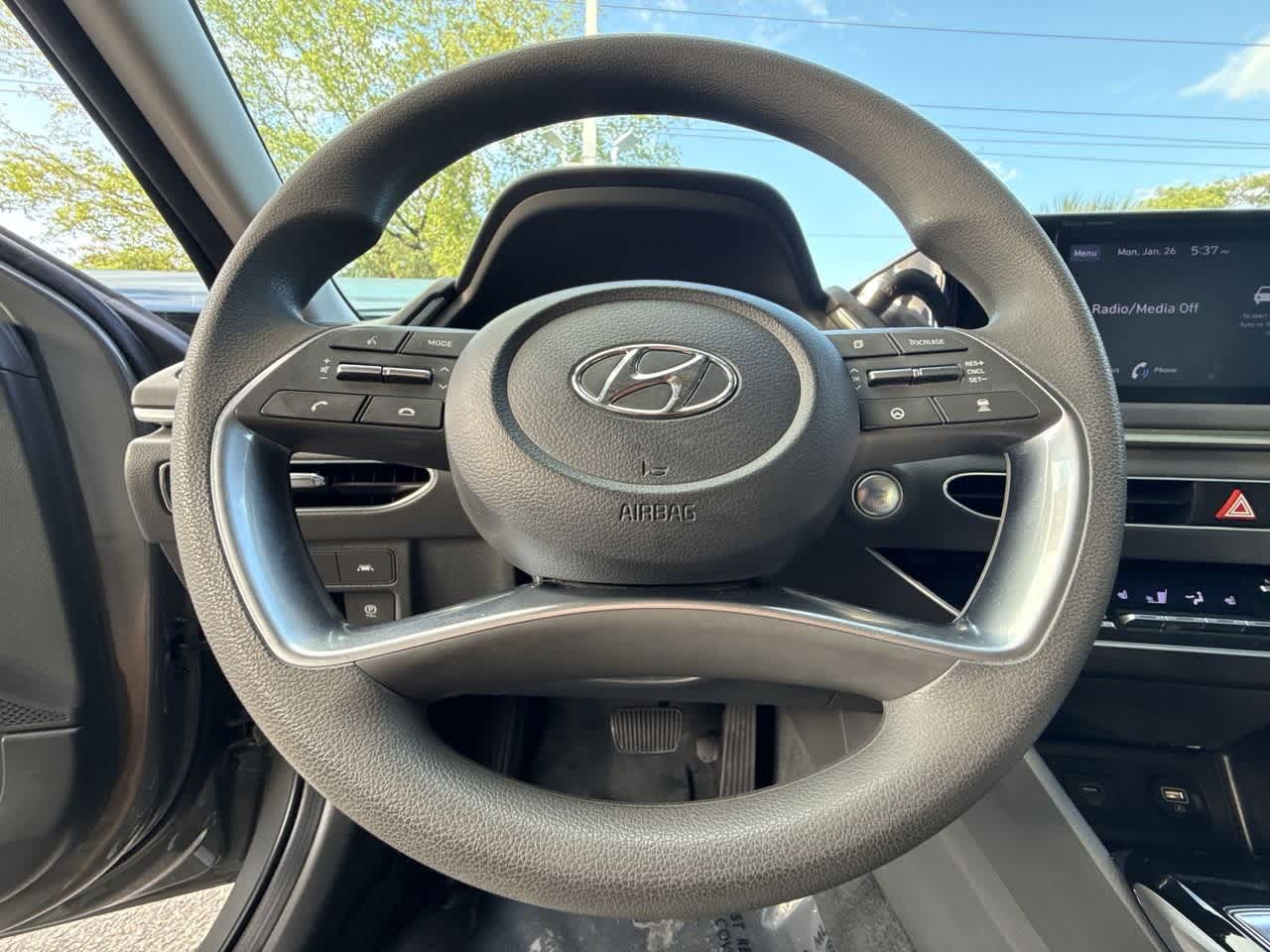 Thumbnail: 2022 Hyundai Sonata - 15