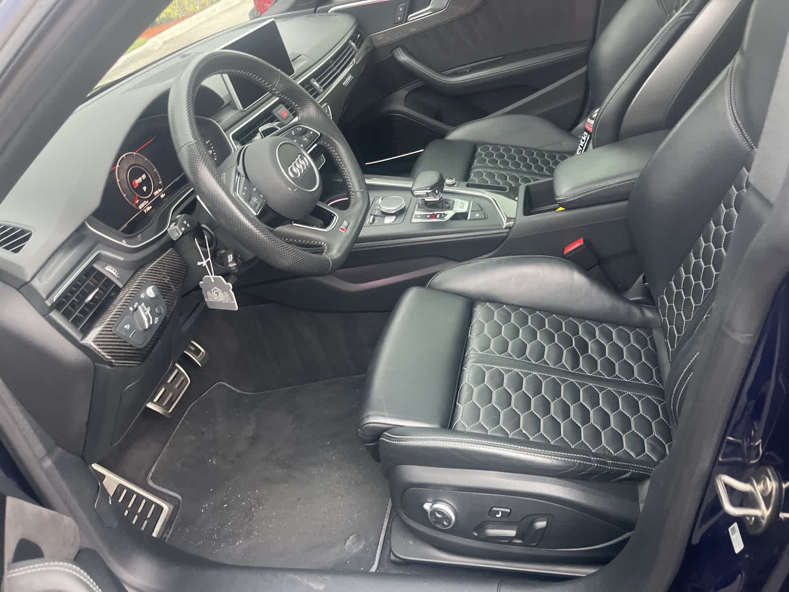Thumbnail: 2019 Audi RS 5 - 5