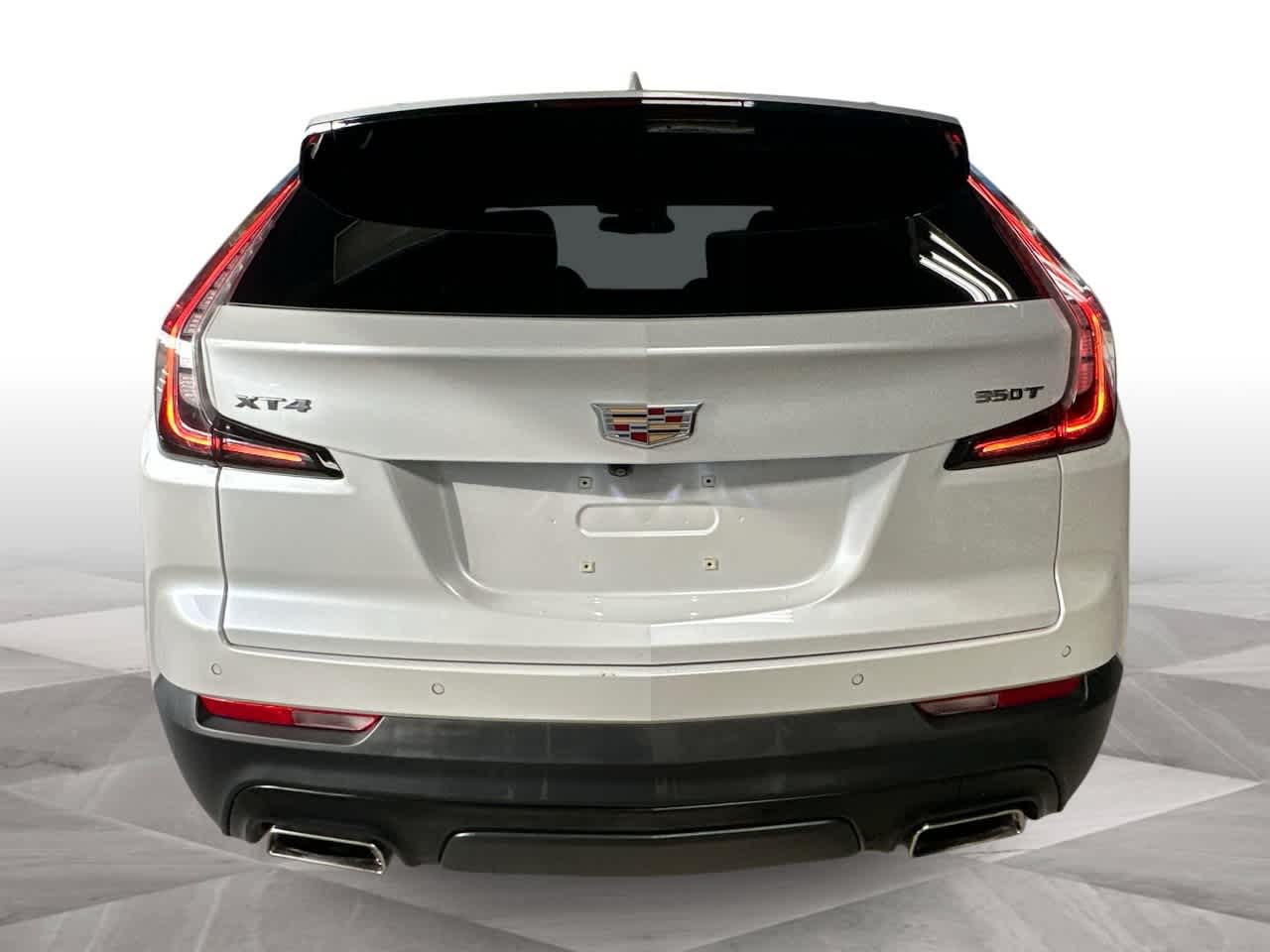 Thumbnail: 2023 Cadillac XT4 - 7