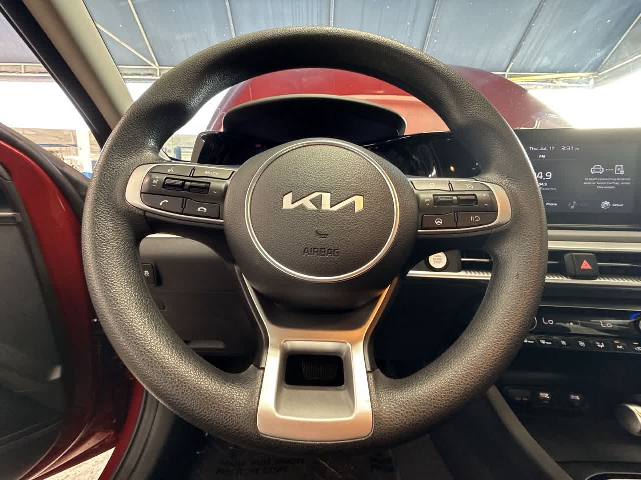 Thumbnail: 2022 Kia K5 - 15
