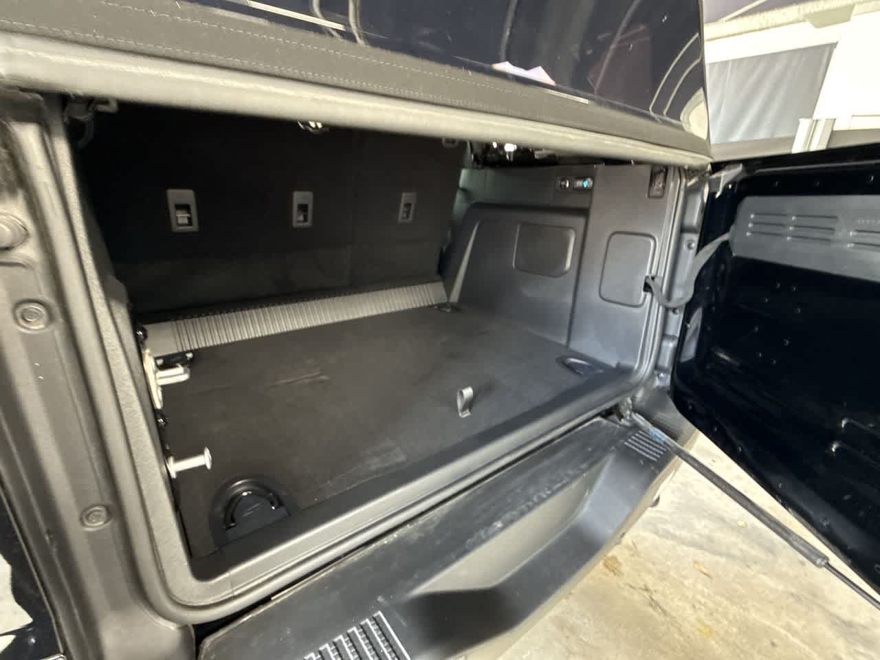 Thumbnail: 2025 Ford Bronco - 25