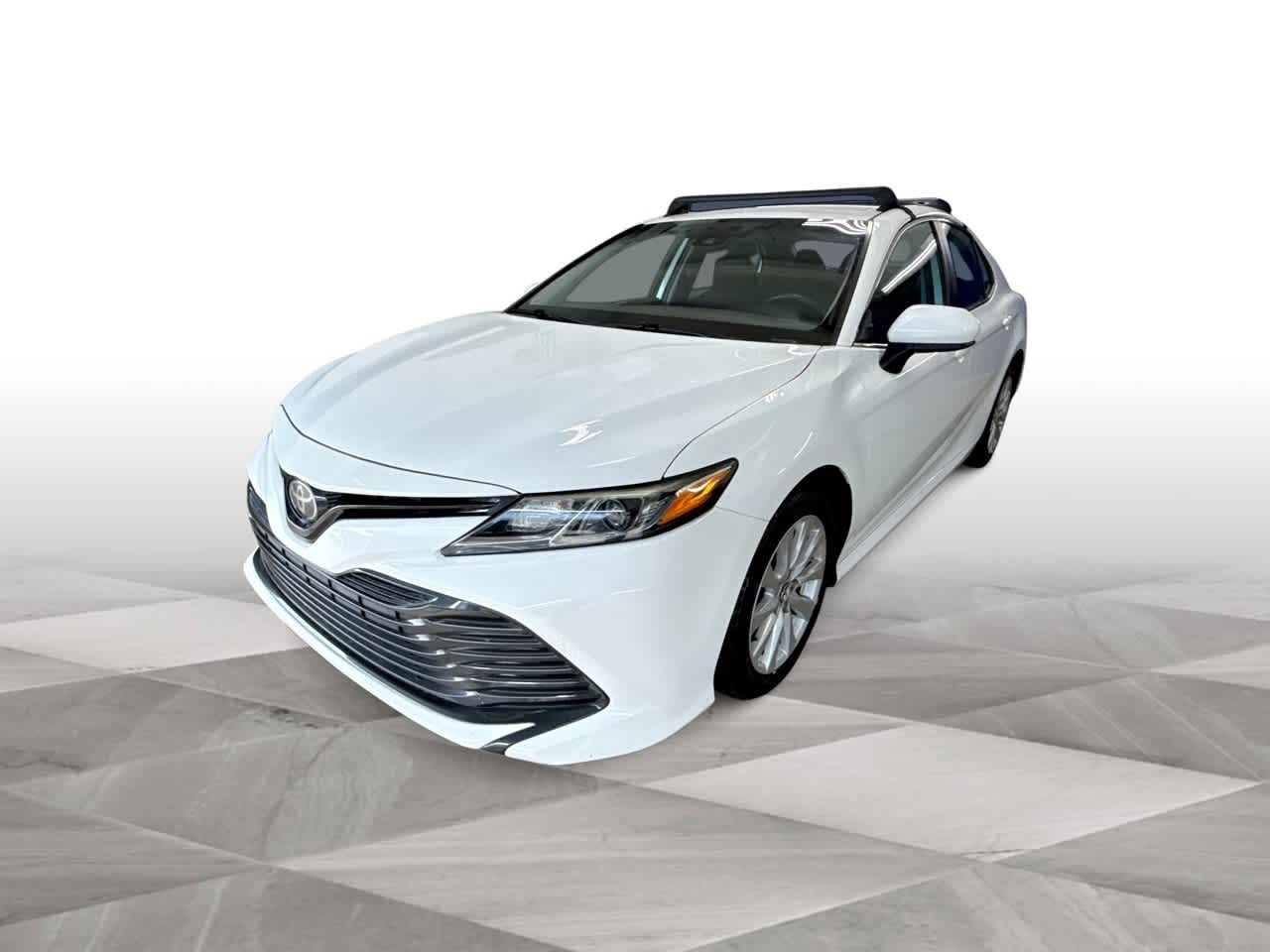 Thumbnail: 2020 Toyota Camry - 4