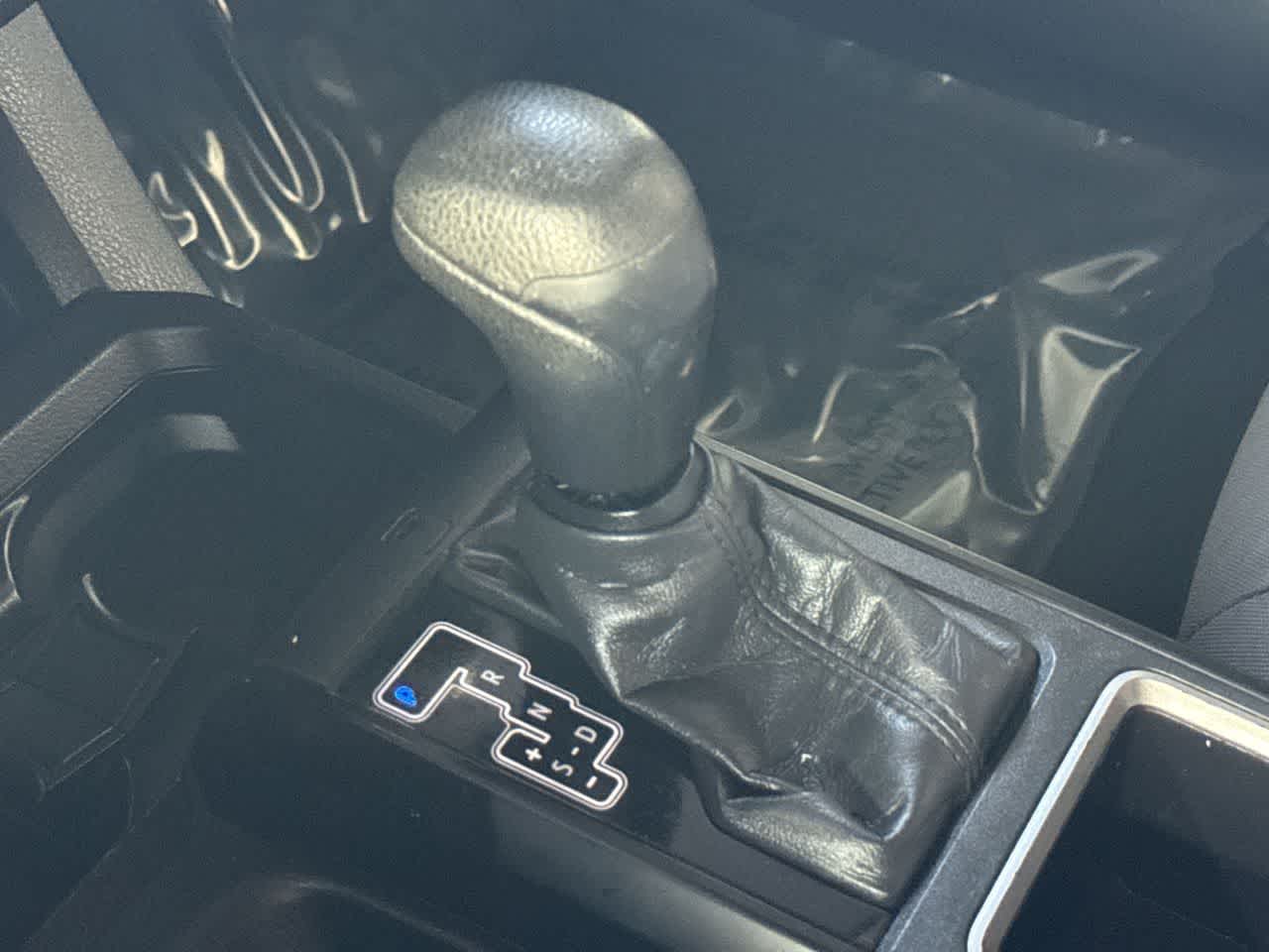 Thumbnail: 2022 Toyota Tacoma - 21