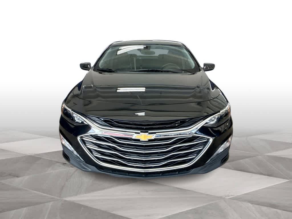 Thumbnail: 2024 Chevrolet Malibu - 3