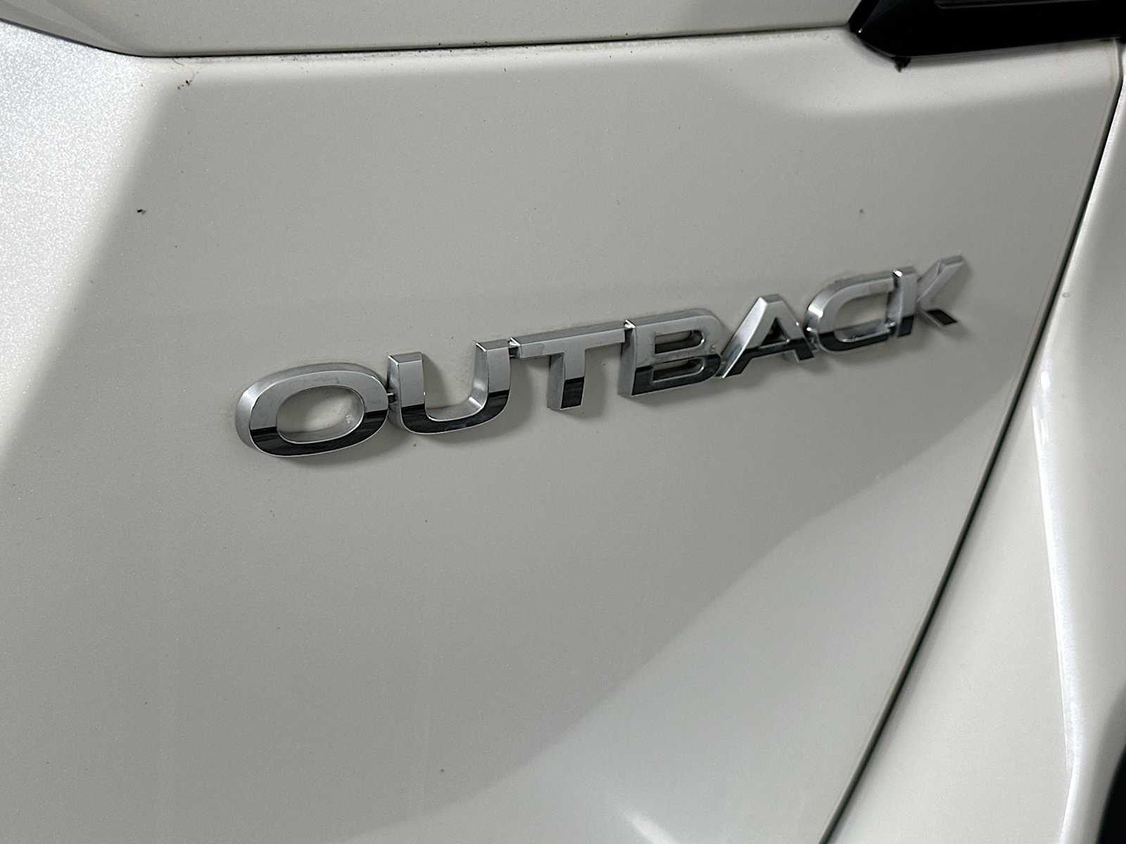 2022 Subaru Outback Limited 7