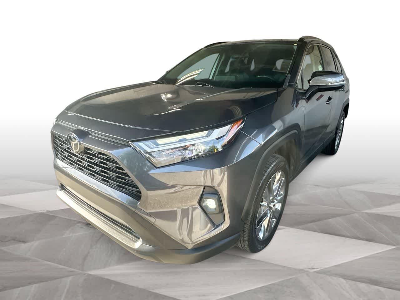 Thumbnail: 2023 Toyota RAV4 - 4