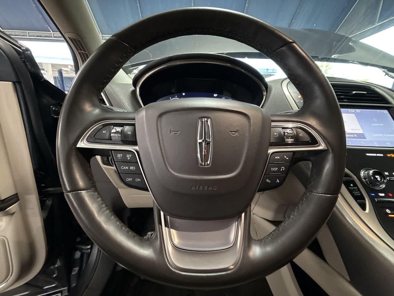 Thumbnail: 2020 Lincoln Nautilus - 15