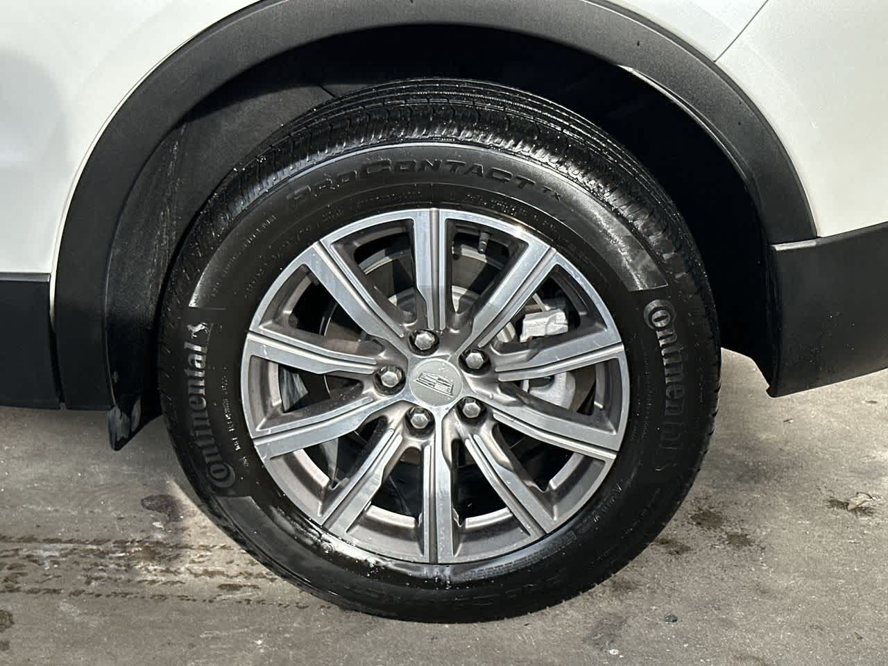 Thumbnail: 2023 Cadillac XT4 - 11