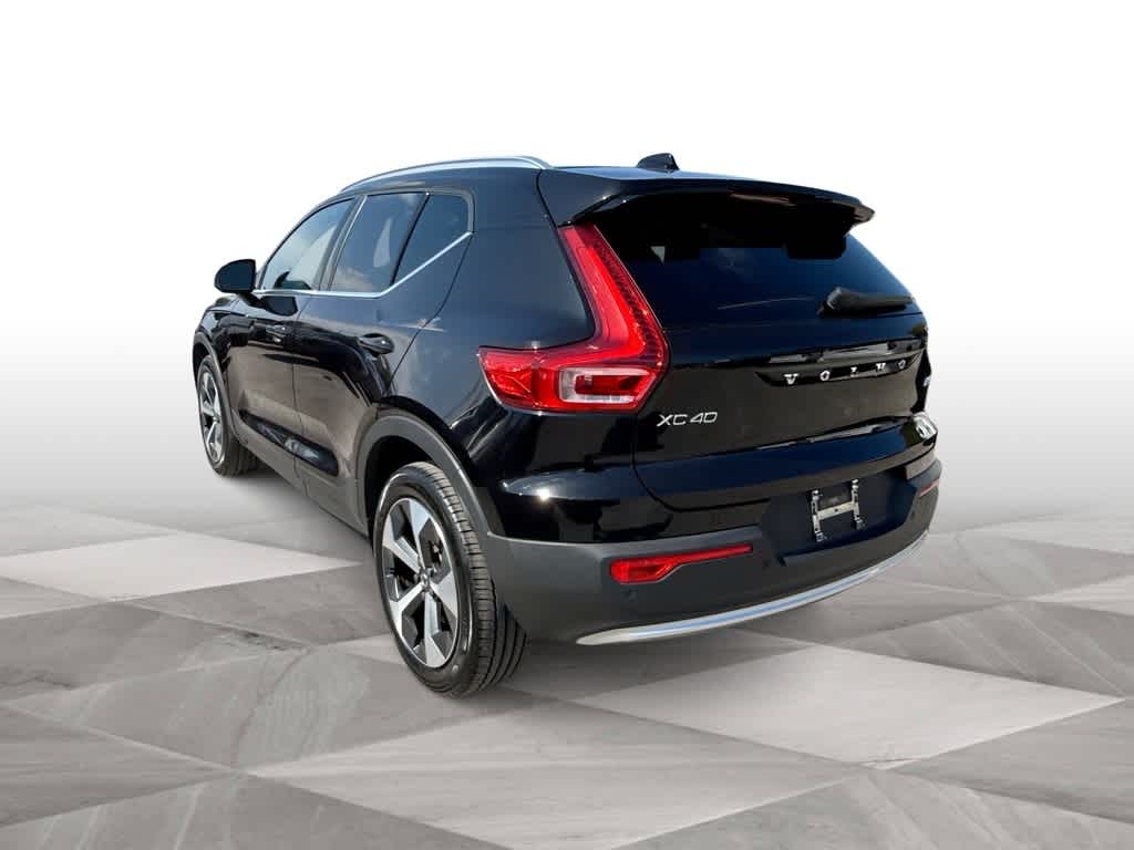Thumbnail: 2024 Volvo XC40 - 6
