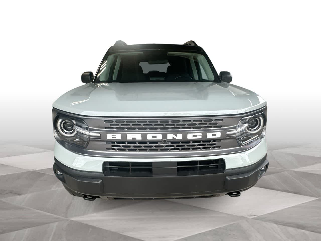 Thumbnail: 2022 Ford Bronco Sport - 3
