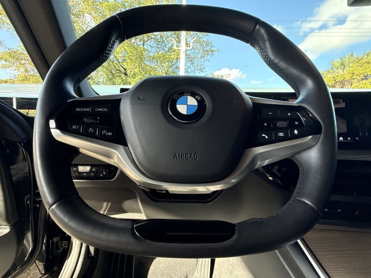 Thumbnail: 2025 BMW 4 Series - 21