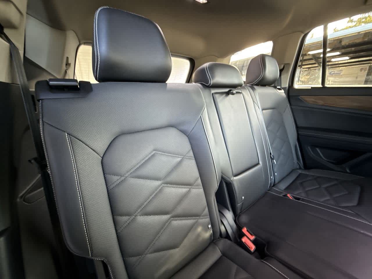 Thumbnail: 2024 Volkswagen Atlas - 26