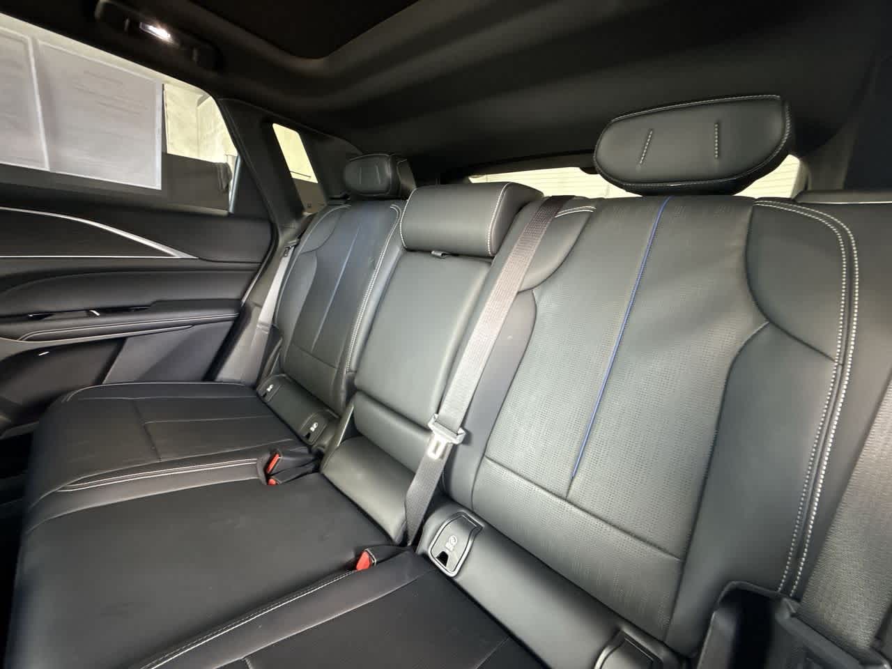 Thumbnail: 2024 Cadillac Lyriq - 22