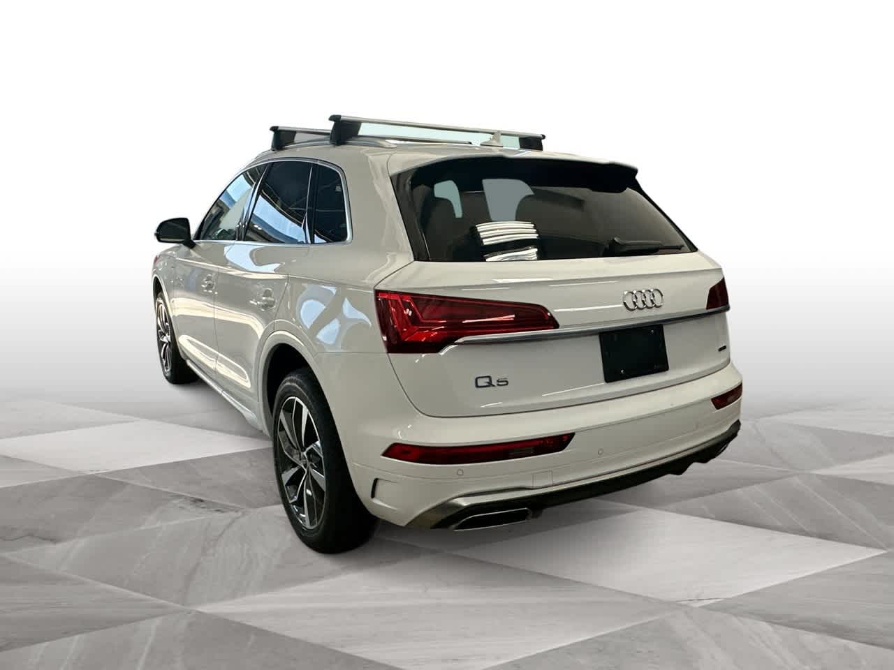 Thumbnail: 2024 Audi Q5 - 6