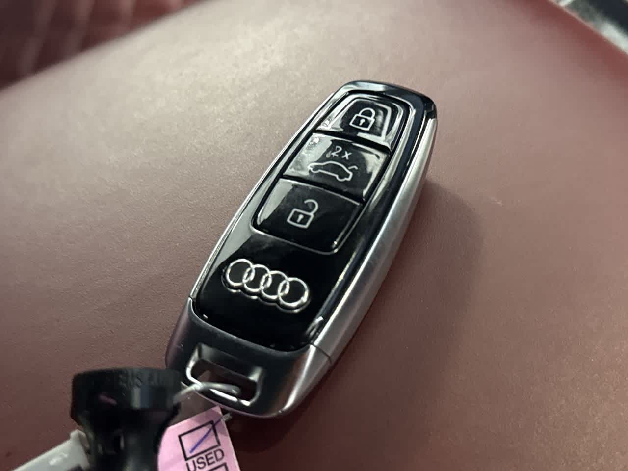 Thumbnail: 2023 Audi SQ8 - 28