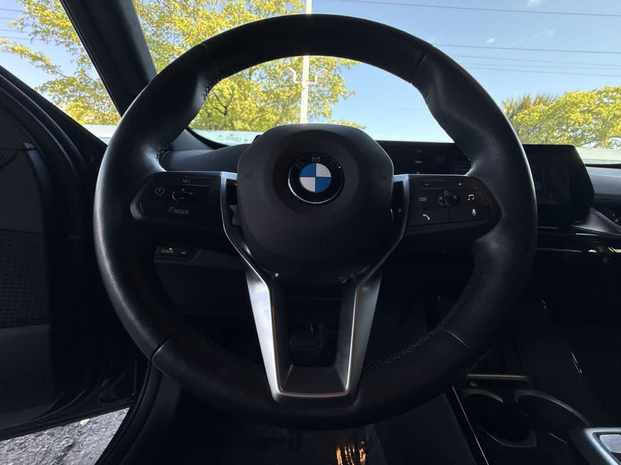 Thumbnail: 2025 BMW X1 - 15