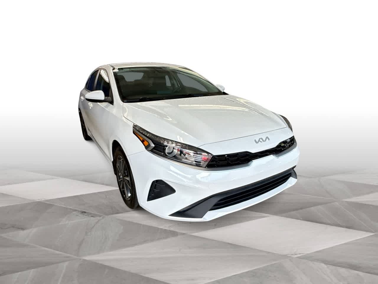 Thumbnail: 2024 Kia Forte - 2