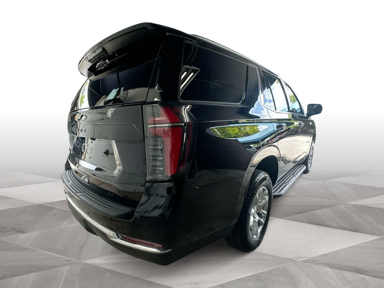 Thumbnail: 2025 Chevrolet Tahoe - 8