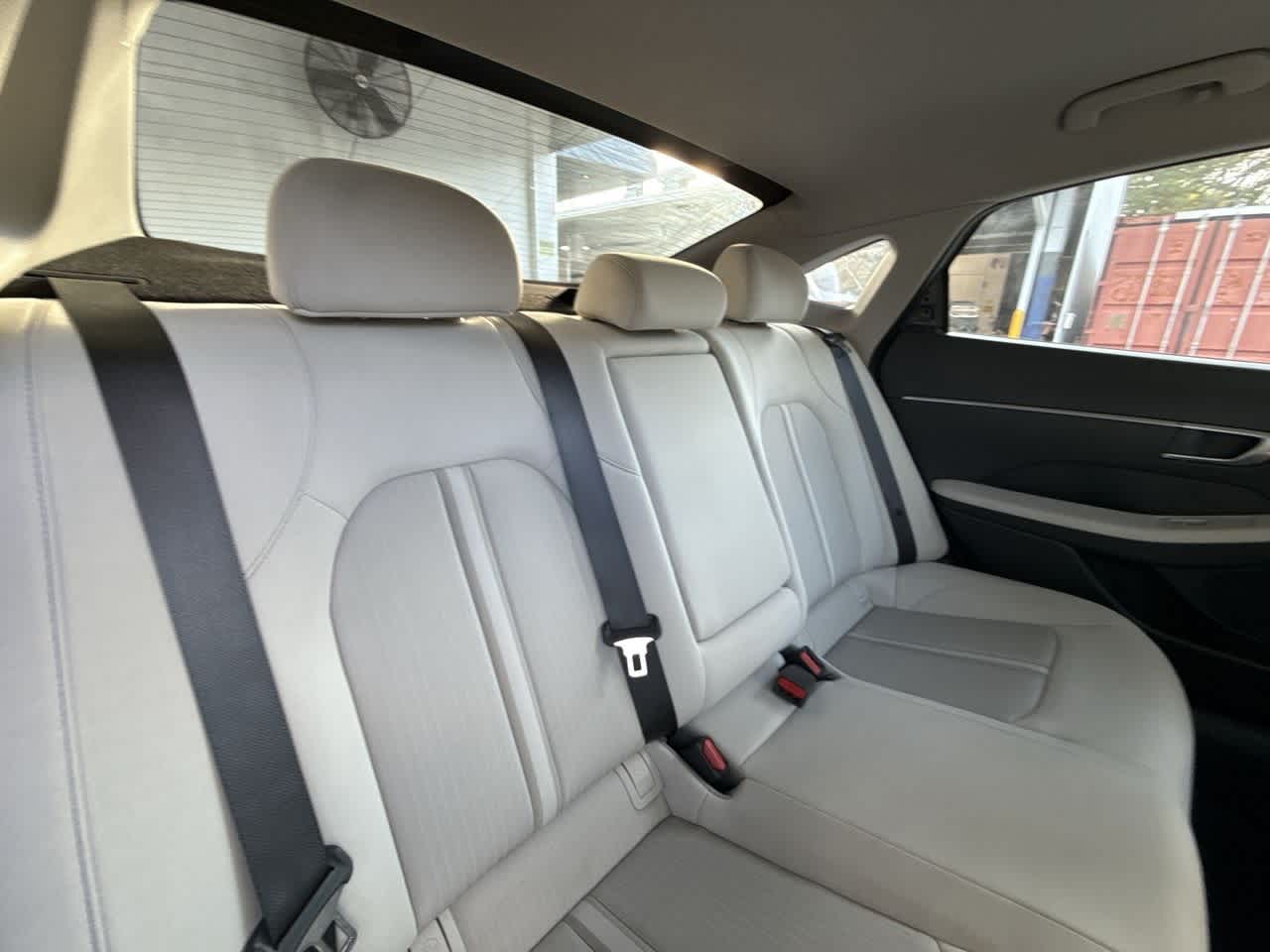 Thumbnail: 2022 Hyundai Sonata - 26