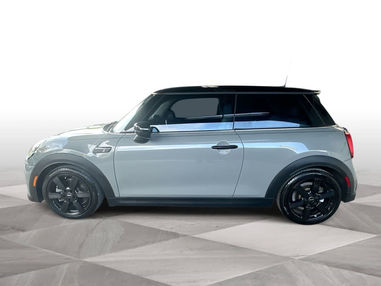 Thumbnail: 2023 MINI Cooper Hardtop - 5