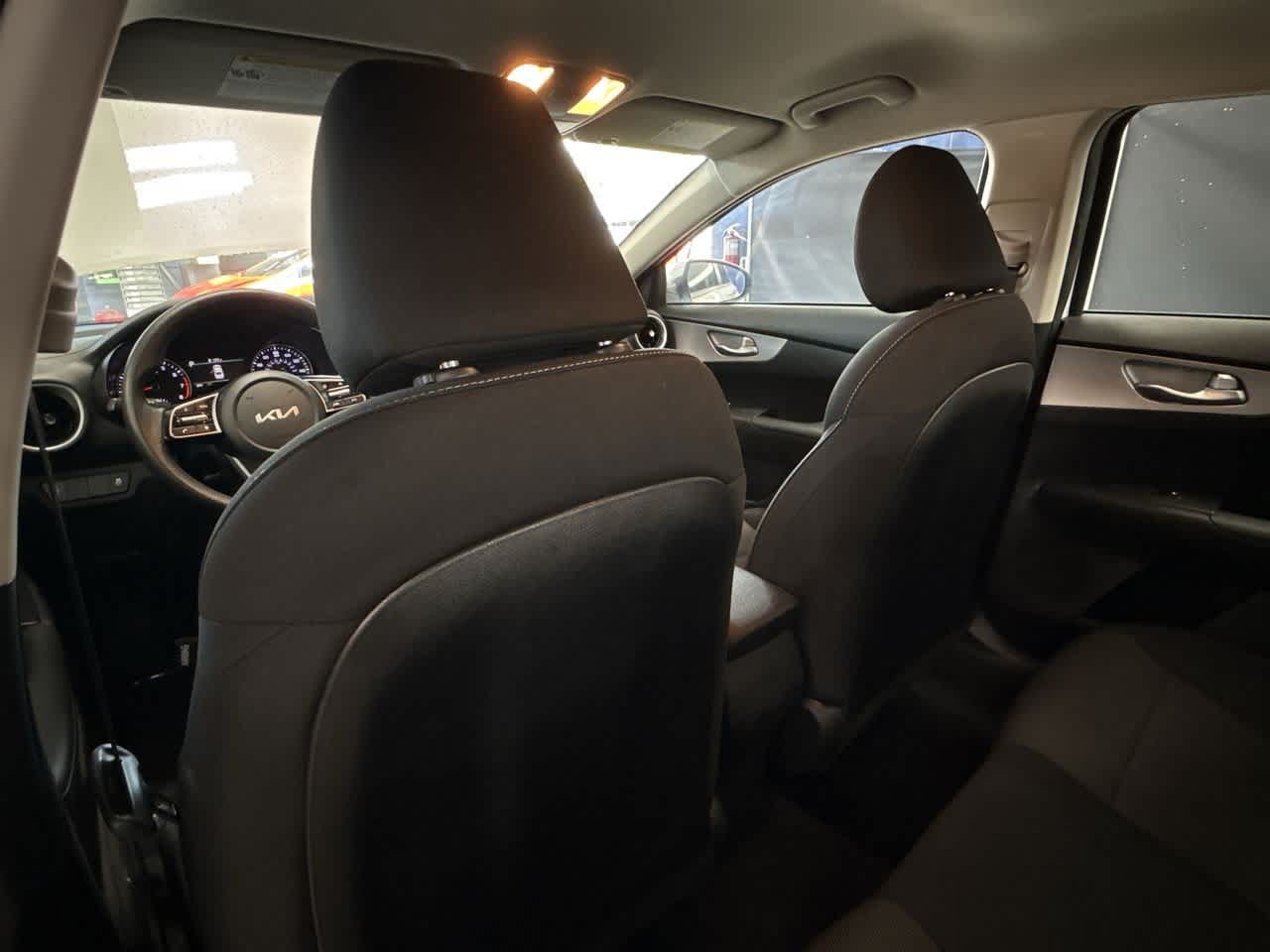 Thumbnail: 2024 Kia Forte - 23