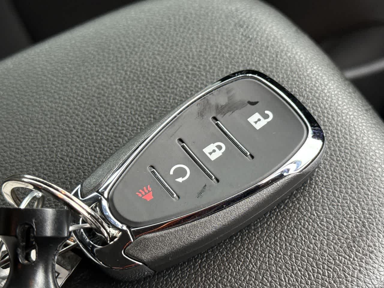 Thumbnail: 2025 Chevrolet Trax - 28