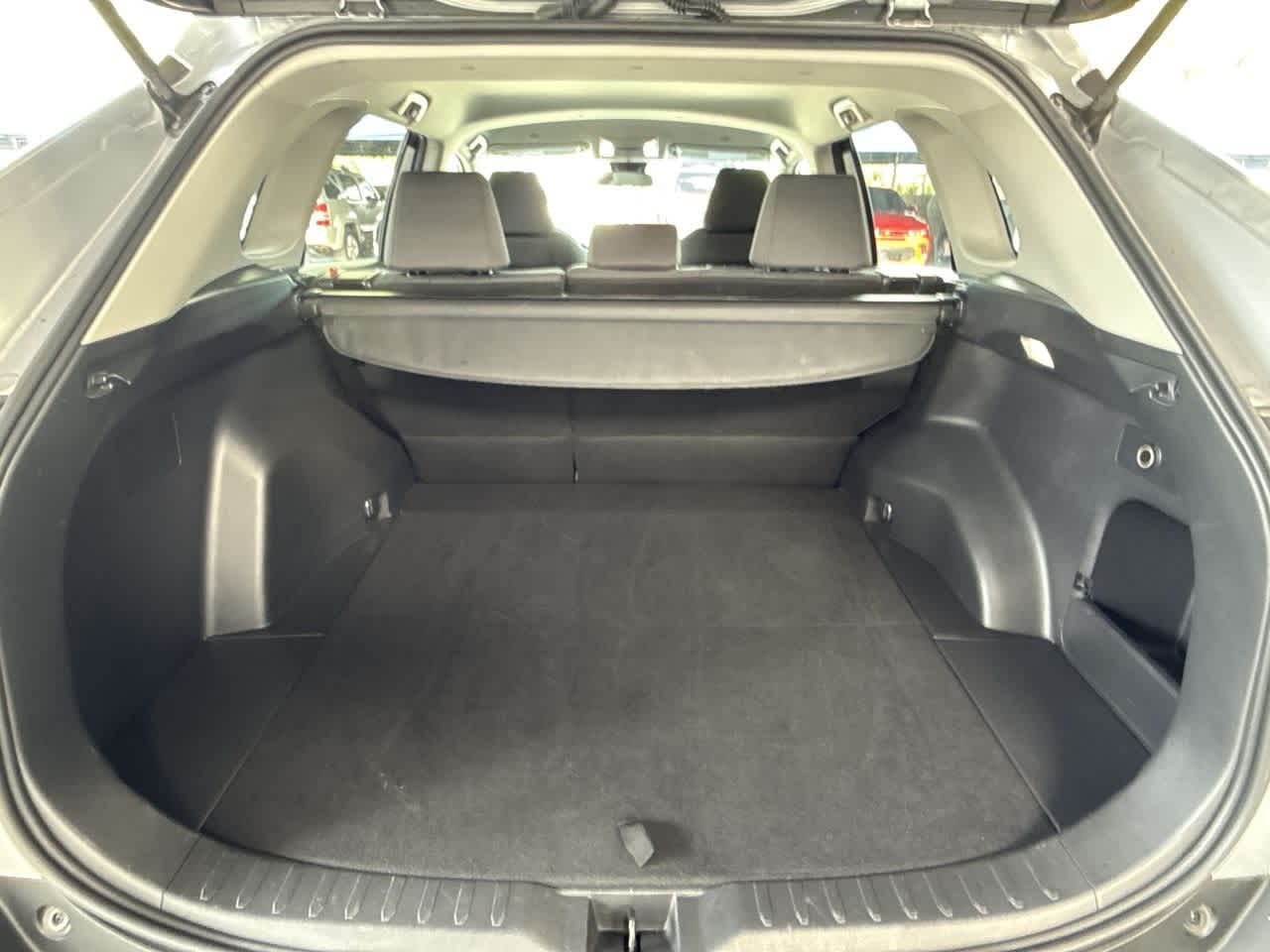 Thumbnail: 2024 Toyota RAV4 - 25