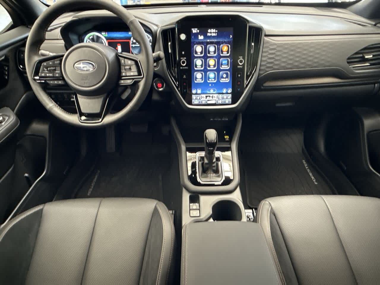 2025 Subaru Forester Touring 24