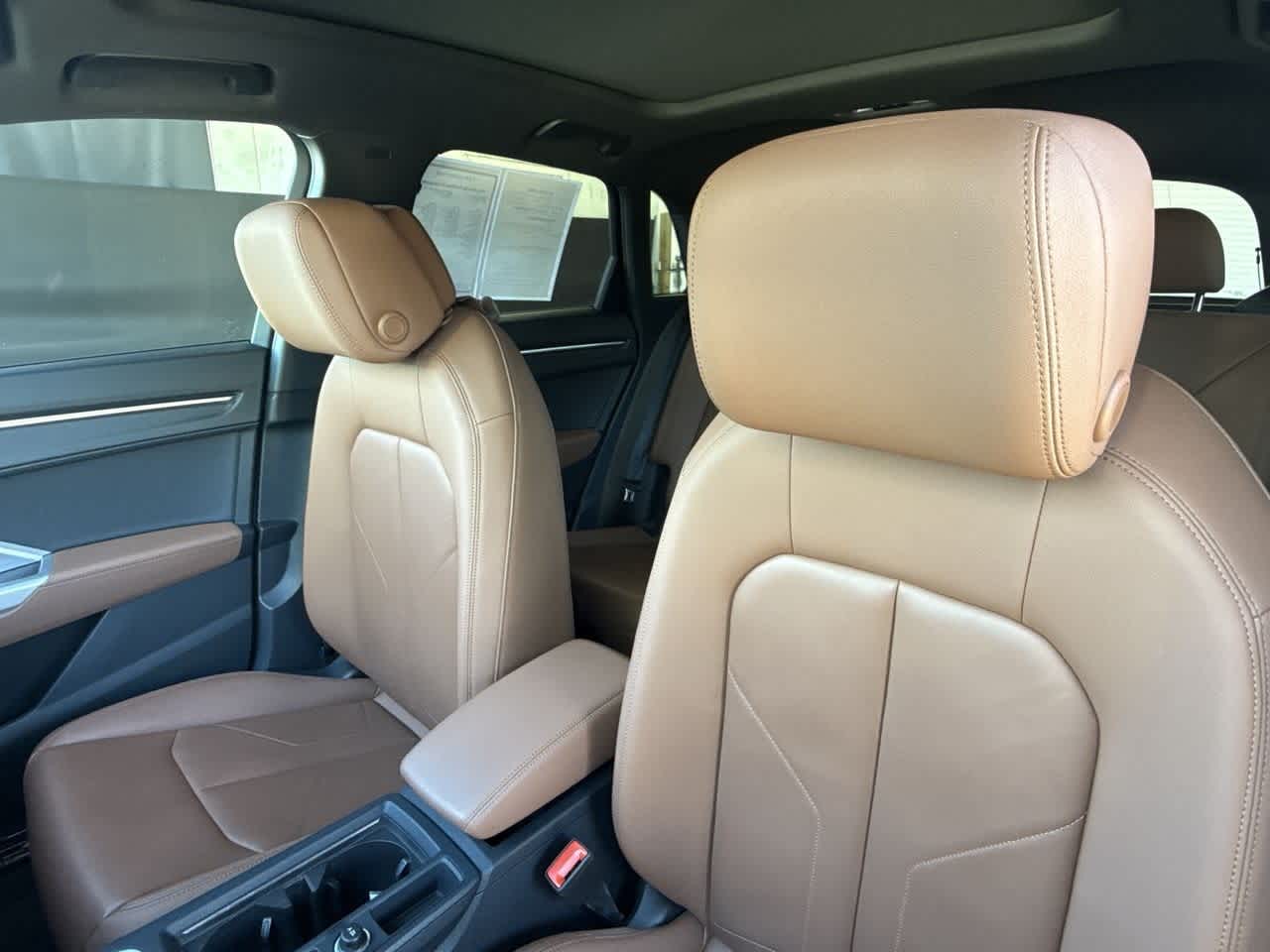 Thumbnail: 2024 Audi Q3 - 14