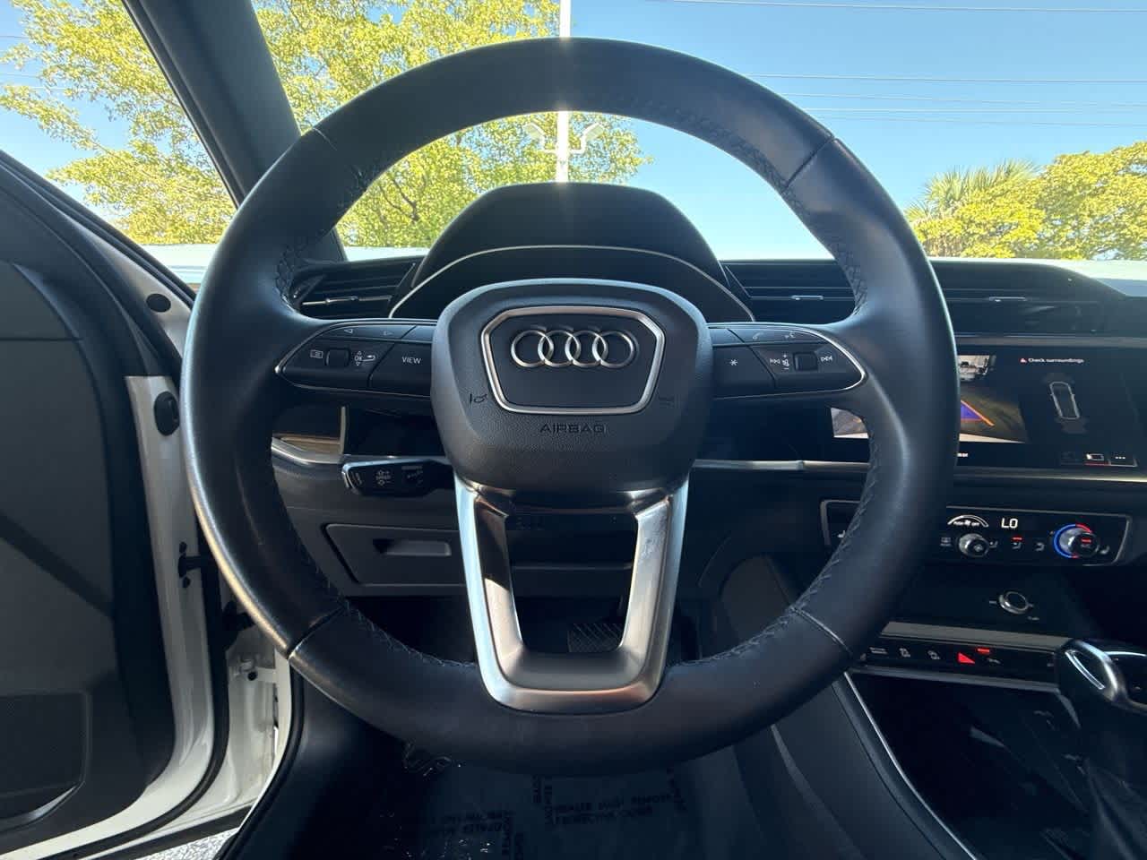 Thumbnail: 2024 Audi Q3 - 15