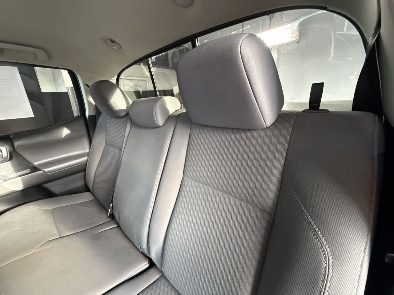 Thumbnail: 2022 Toyota Tacoma - 22