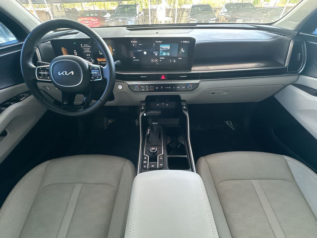 Thumbnail: 2025 Kia Sorento - 24