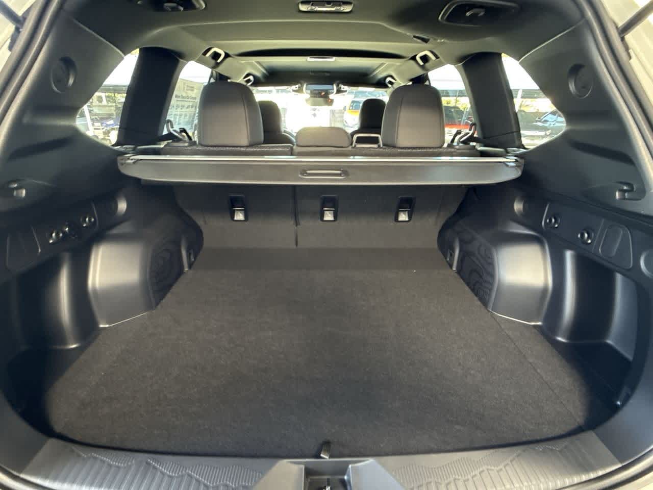 Thumbnail: 2026 Subaru Forester - 25