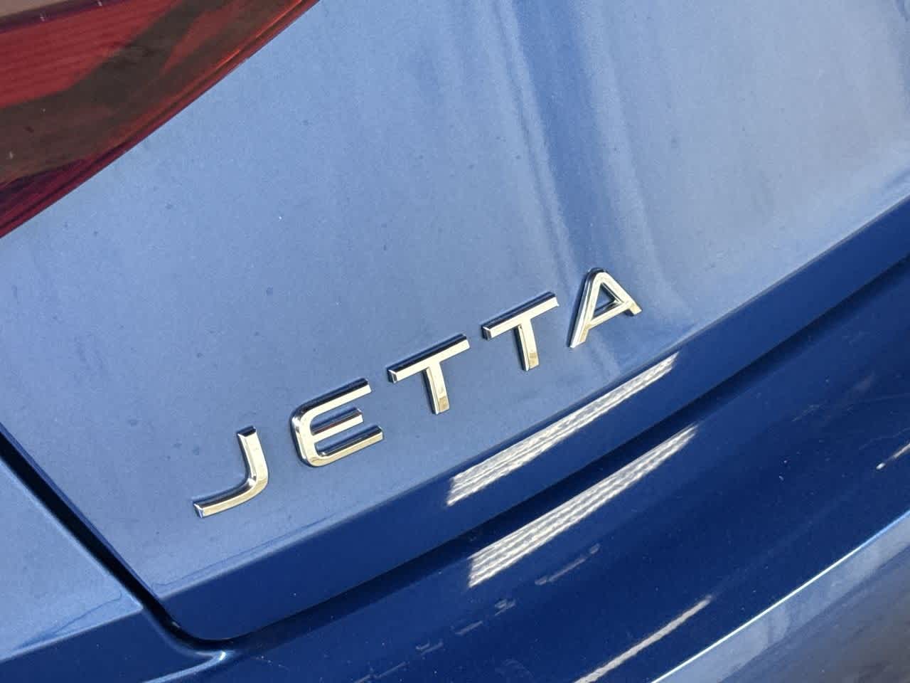 Thumbnail: 2023 Volkswagen Jetta - 10