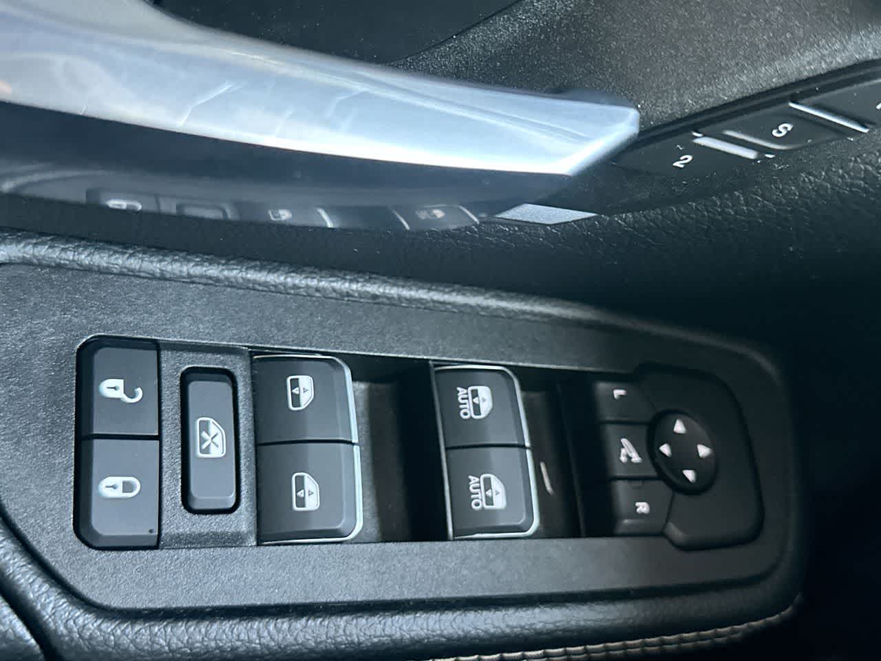 Thumbnail: 2026 RAM 1500 - 17