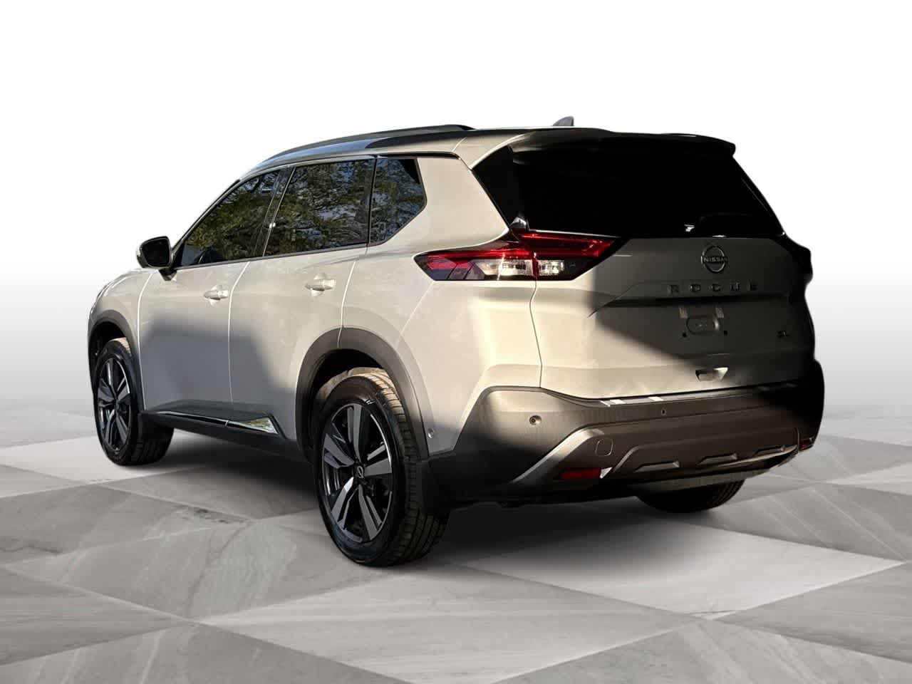 Thumbnail: 2022 Nissan Rogue - 6
