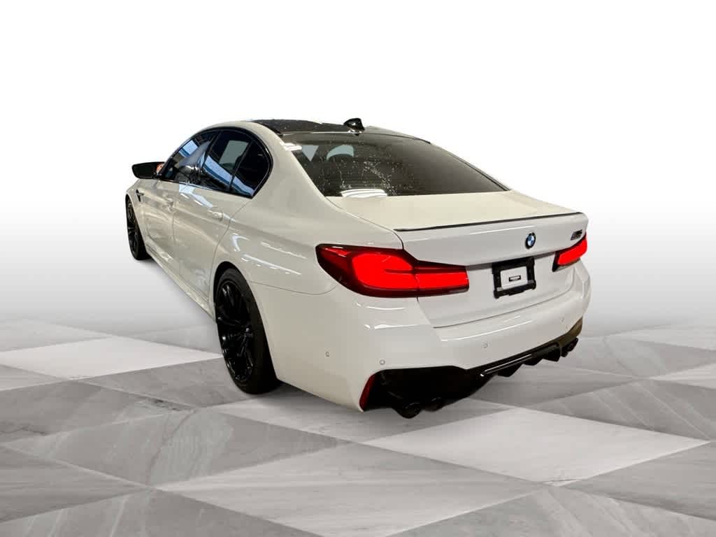 Thumbnail: 2022 BMW M5 - 6