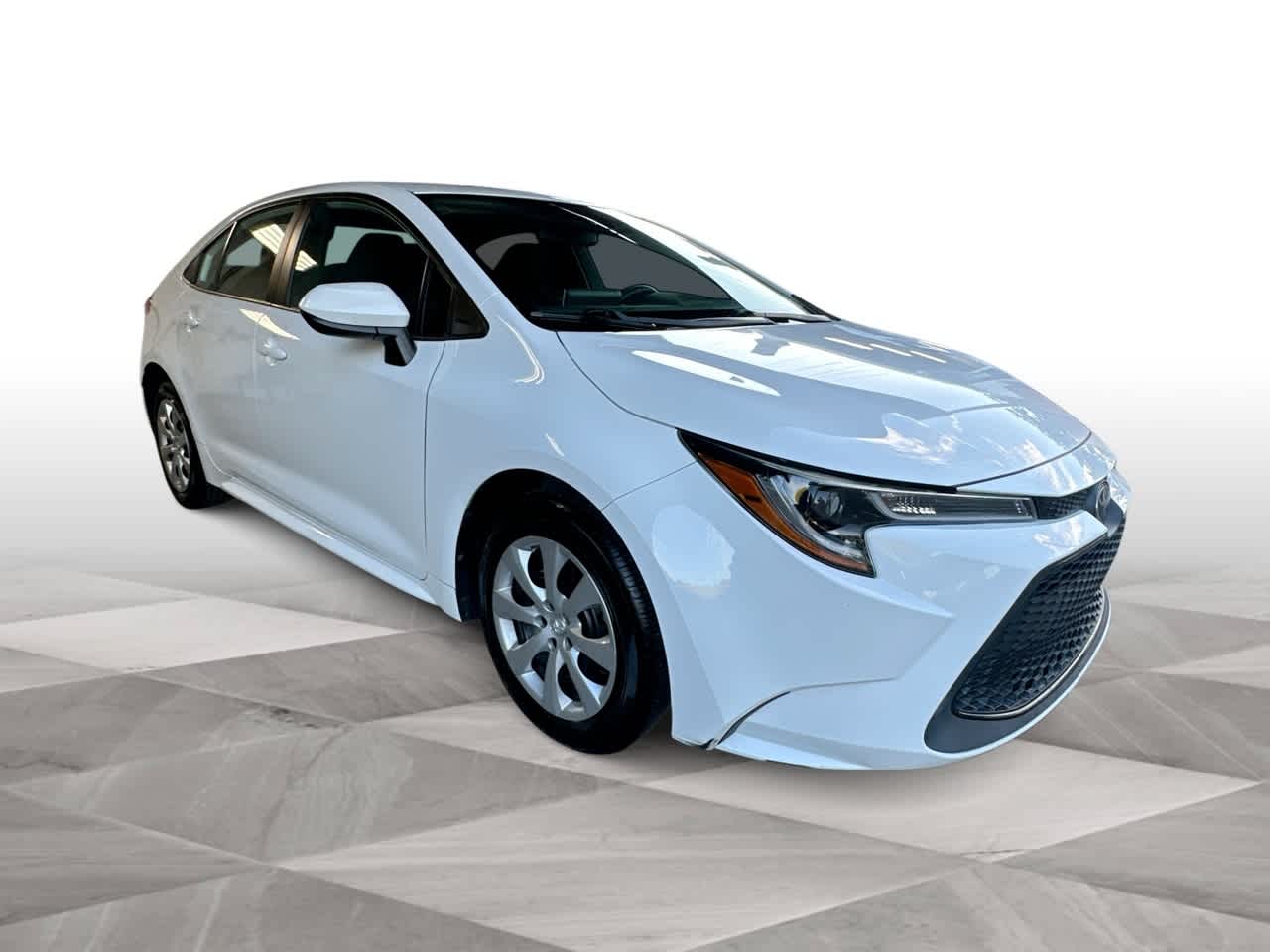 Thumbnail: 2021 Toyota Corolla - 2