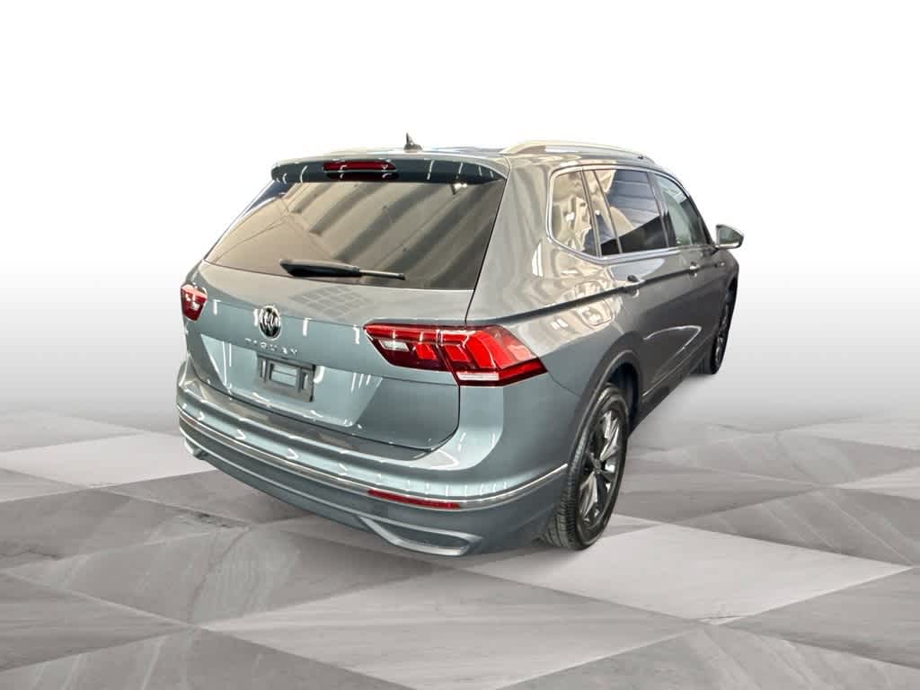 Thumbnail: 2024 Volkswagen Tiguan - 8