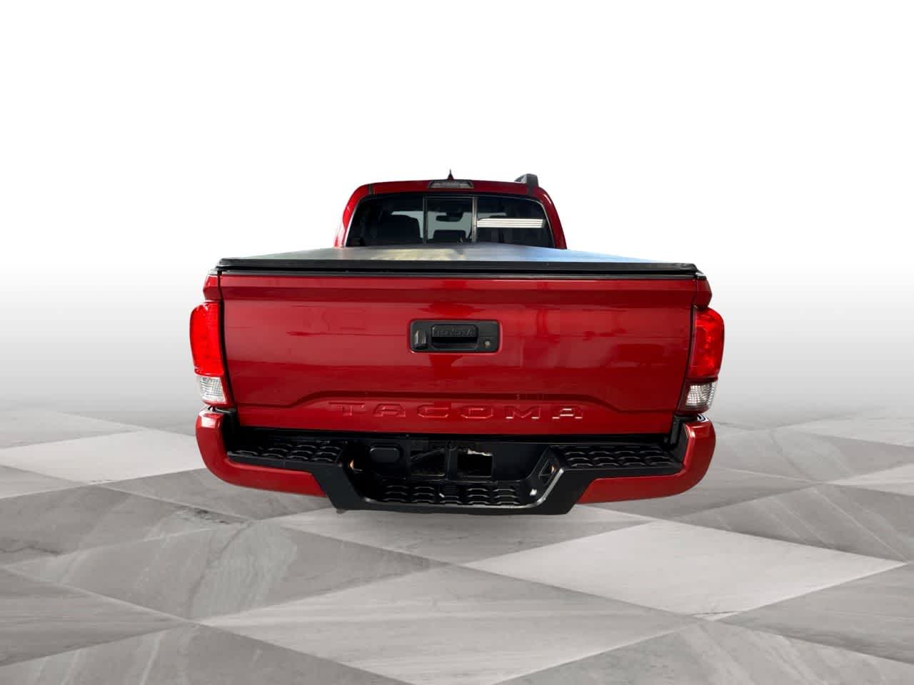 Thumbnail: 2022 Toyota Tacoma - 7