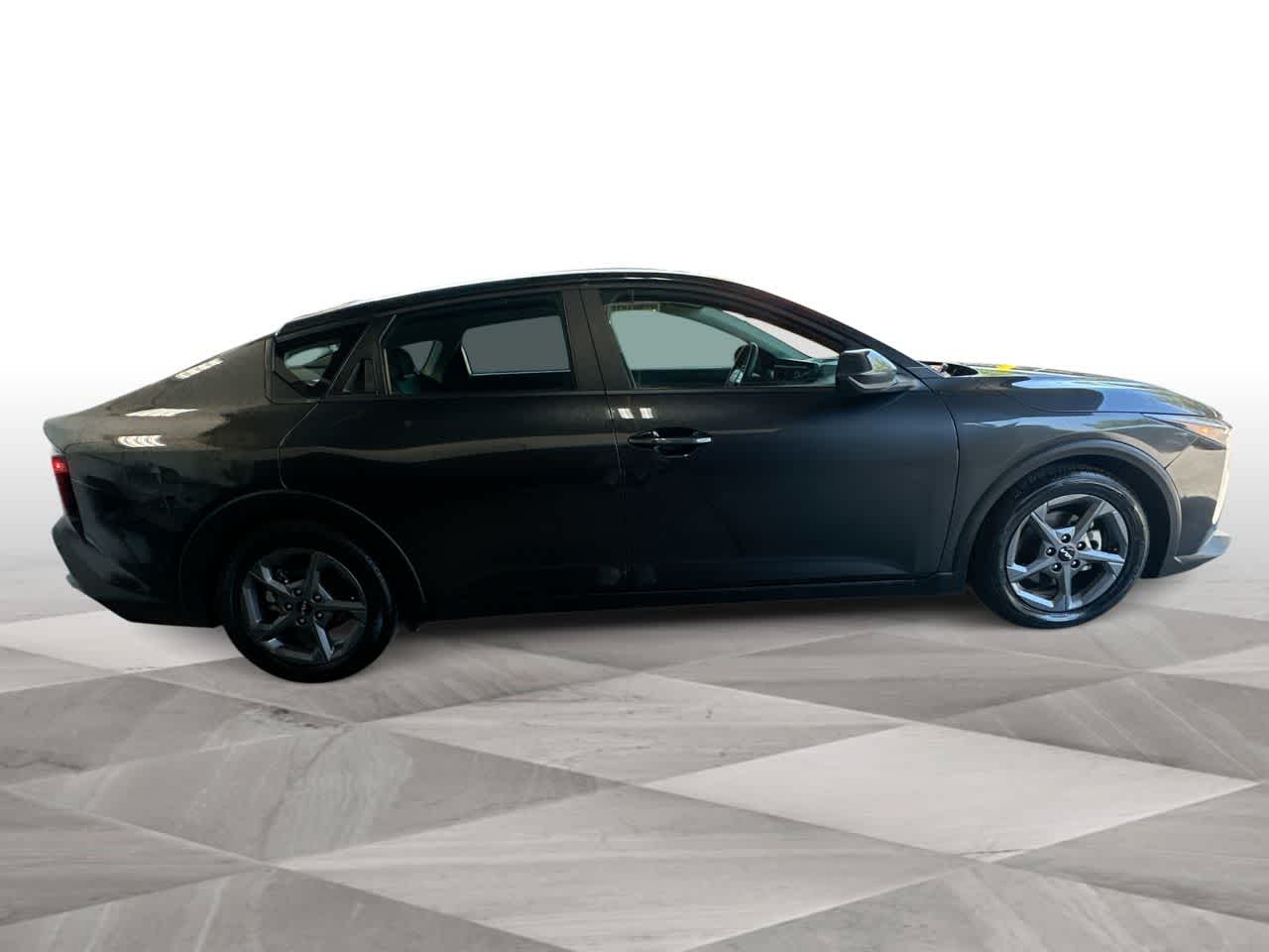Thumbnail: 2025 Kia K4 - 9