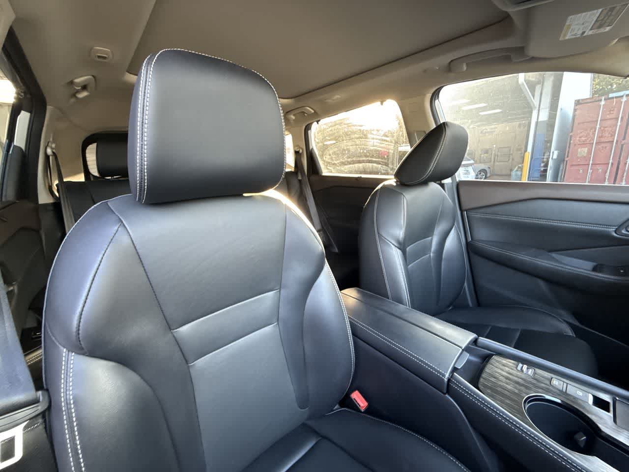 Thumbnail: 2022 Nissan Rogue - 27