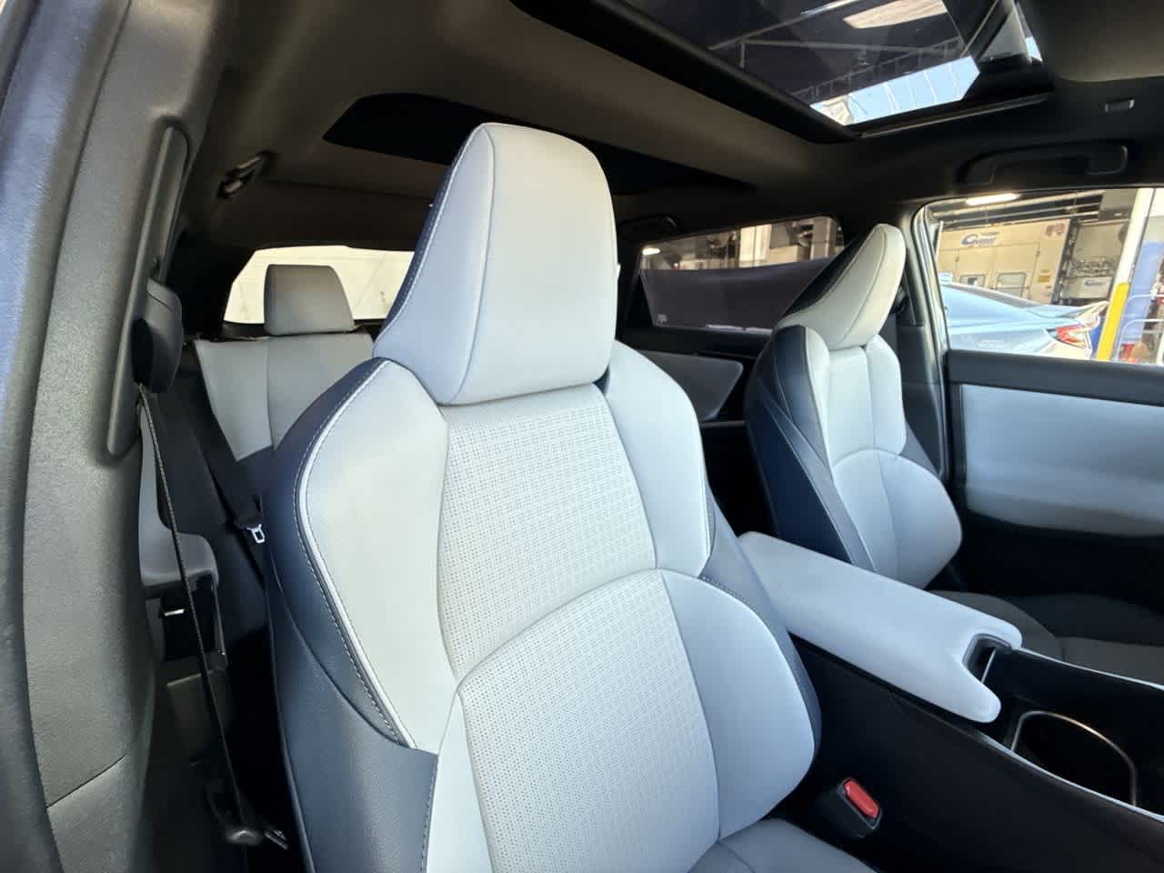 Thumbnail: 2025 Subaru Solterra - 27