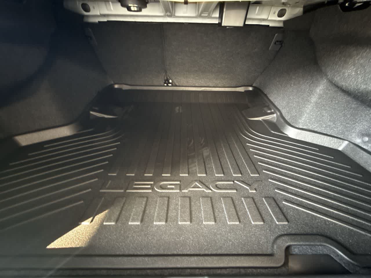 Thumbnail: 2025 Subaru Legacy - 25